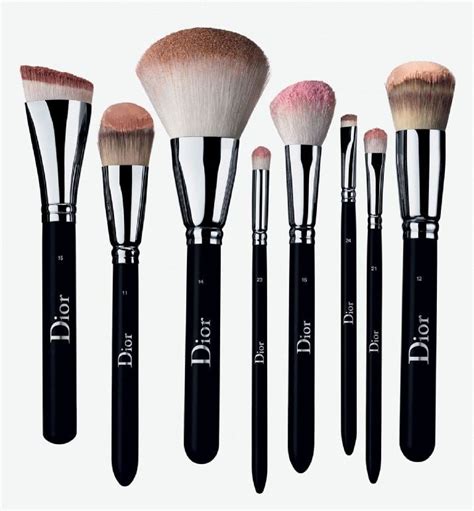 dior fluid foundation brush review|christian Dior makeup brushes.